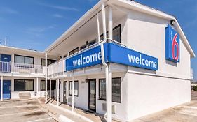 Motel 6 Fort Worth North